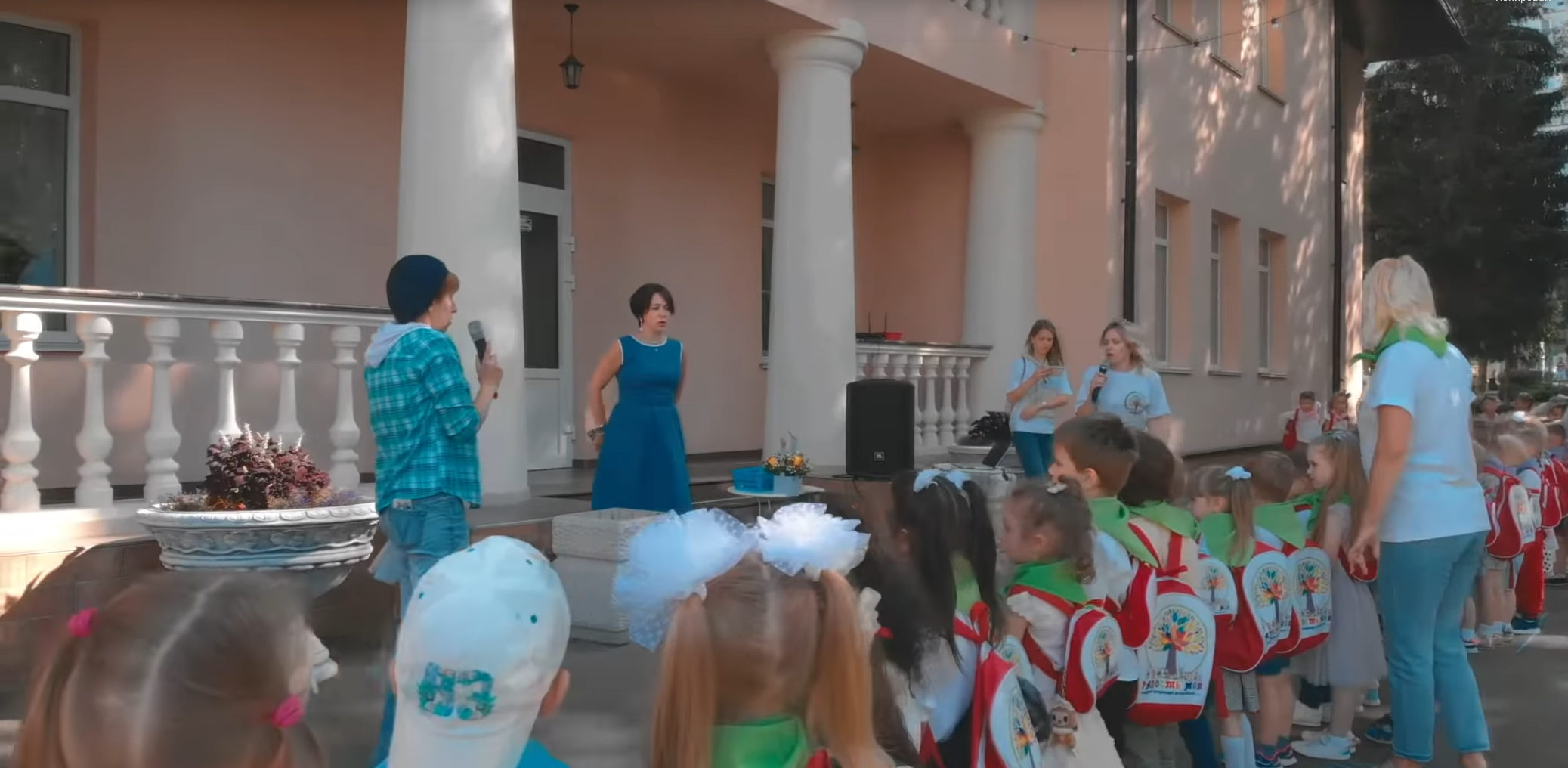 Видео